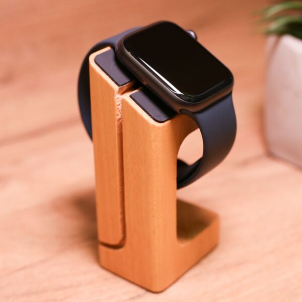 Apple Watch SE GPS 44mm Space Gray Aluminum Case with Midnight Sport Band (MKQ63) Б/У - ТвойGadget