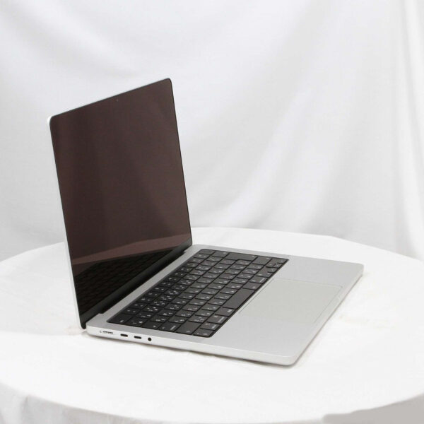 Apple MacBook Pro 14″ Silver 2023 (MPHJ3) Б/У - ТвойGadget