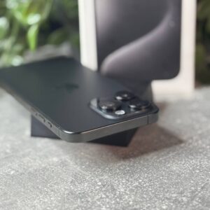 Apple iPhone 15 Pro Max 256GB Black Titanium (MU773) Б/У — изображение 5