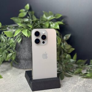 Apple iPhone 15 Pro 256GB Natural Titanium (MTV53) Б/У