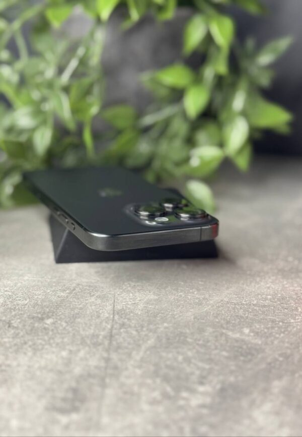 Apple iPhone 15 Pro 256GB Black Titanium (MTV13) Б/У - ТвойGadget