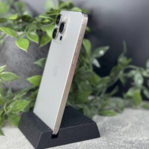 Apple iPhone 15 Pro Max 1TB Natural Titanium (MU7J3) Б/У — изображение 3