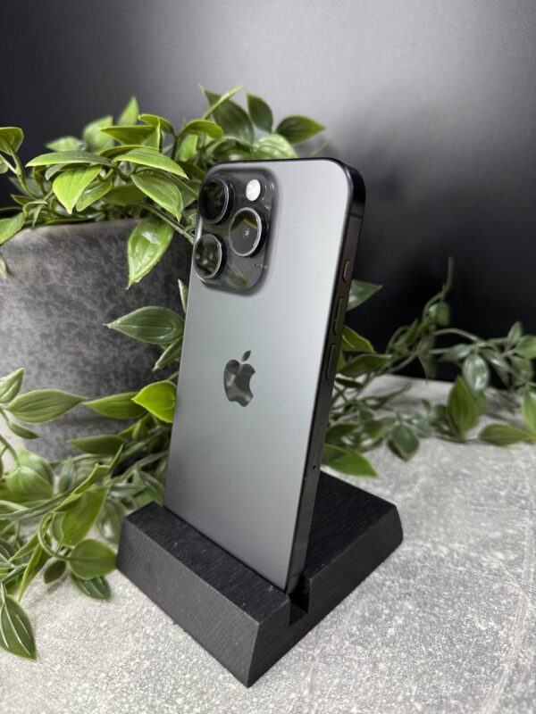 Apple iPhone 15 Pro 128GB Black Titanium (MTUV3) Б/У - ТвойGadget