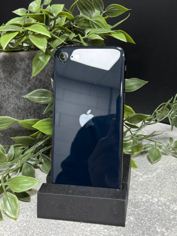 5382014310663973282 Apple iPhone SE 2022 128GB Midnight (MMX83) Б/У - ТвойGadget