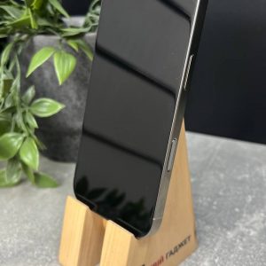 Apple iPhone 16 Pro 256GB Natural Titanium (MYNL3) Б/У - ТвойGadget