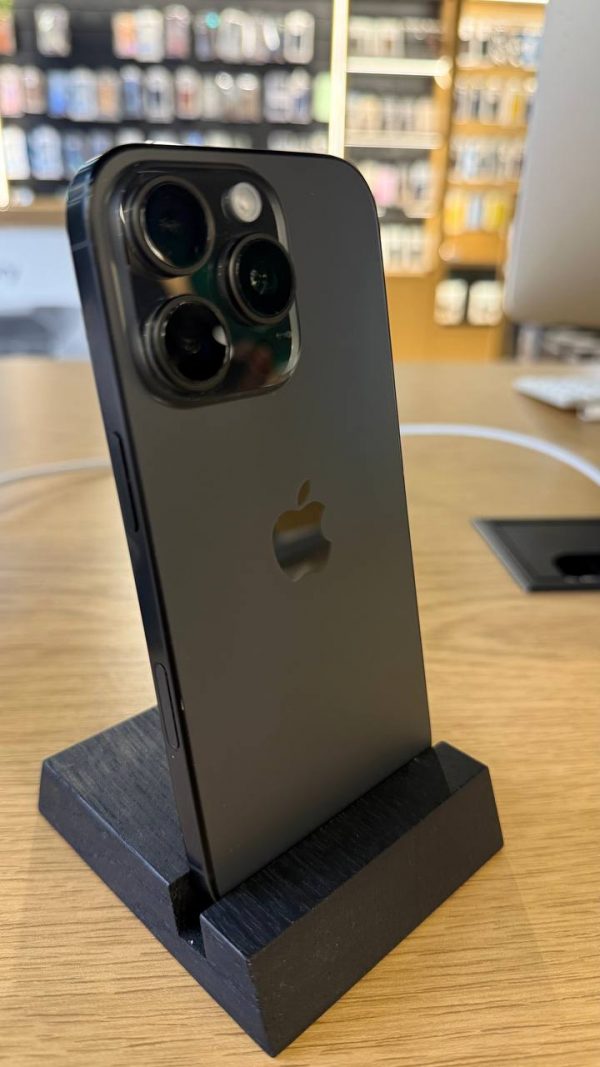 Apple iPhone 16 Pro 128GB eSIM Black Titanium (MYM93) Б/У - ТвойGadget