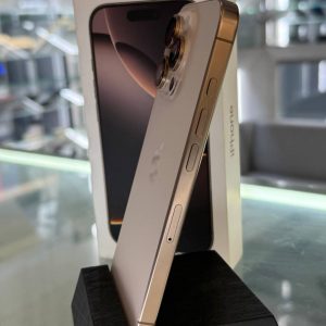 Apple iPhone 16 Pro 512GB Desert Titanium (MYNP3) Б/У - ТвойGadget