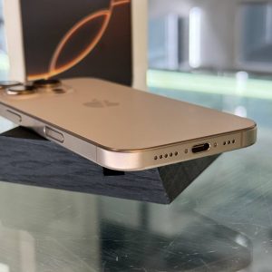 Apple iPhone 16 Pro 512GB Desert Titanium (MYNP3) Б/В - Зображення 4