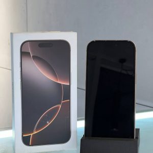 Apple iPhone 16 Pro 256GB Desert Titanium (MYNK3) Б/У - ТвойGadget